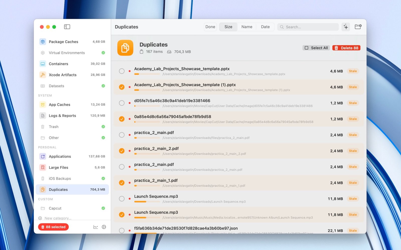 DiskLens duplicate finder with exact copies grouped and safe to remove